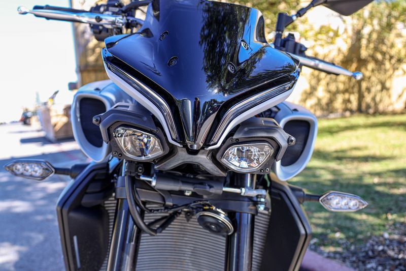 NEW 2025 YAMAHA MT10 Image 12