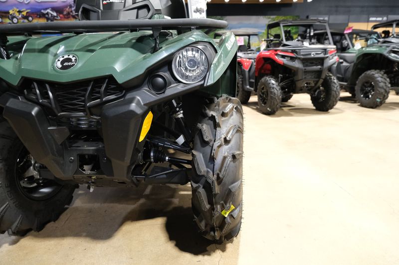 2024 Can-Am OUTLANDER MAX 6X6 DPS 450 TUNDRA GREENImage 5