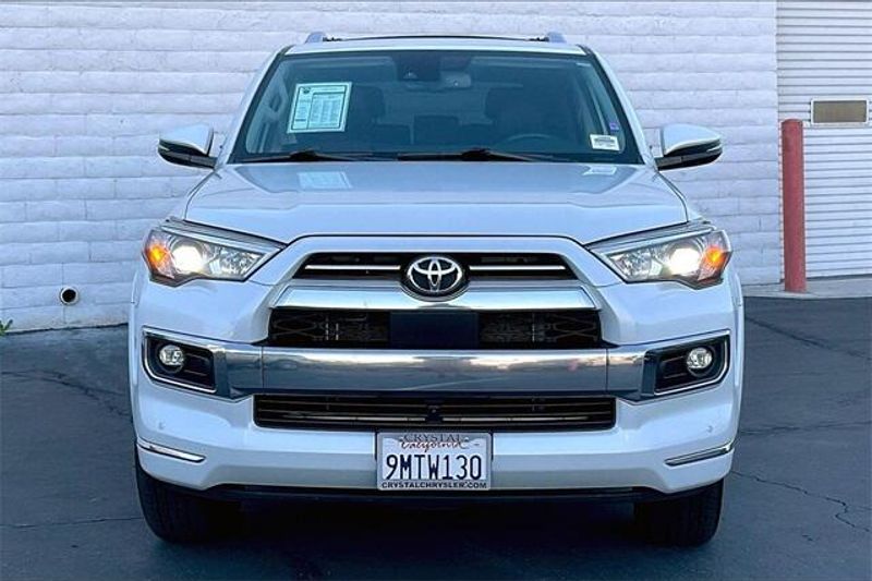 2024 Toyota 4Runner Limited photo 2