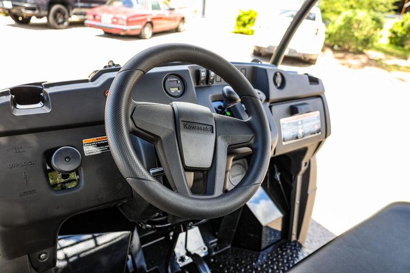 NEW 2026 KAWASAKI MULE SX 4X4 XC LE Image 3