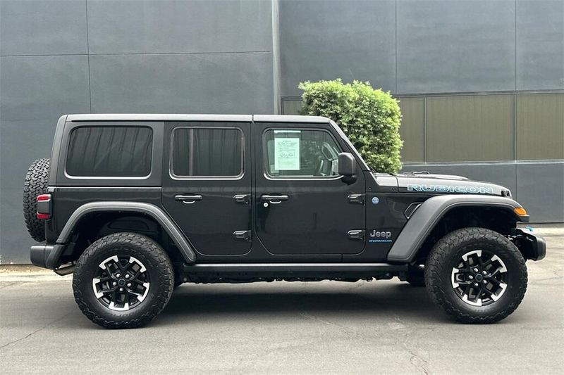 2024 Jeep Wrangler 4xe Rubicon photo 3