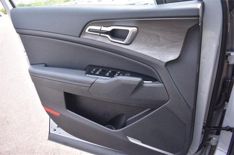 2025 Kia Sportage X-LineImage 34