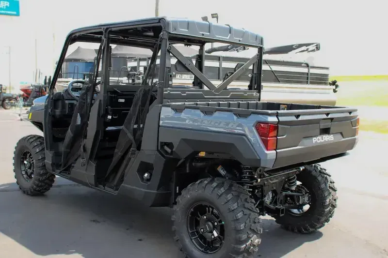 NEW 2026 POLARIS RANGER CREW XP 1000 PREMIUM Image 5