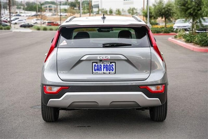 2025 Kia Niro EXImage 14