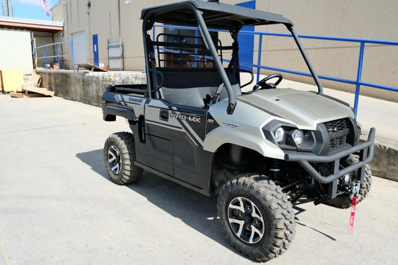 NEW 2026 KAWASAKI MULE PROMX SE Image 1