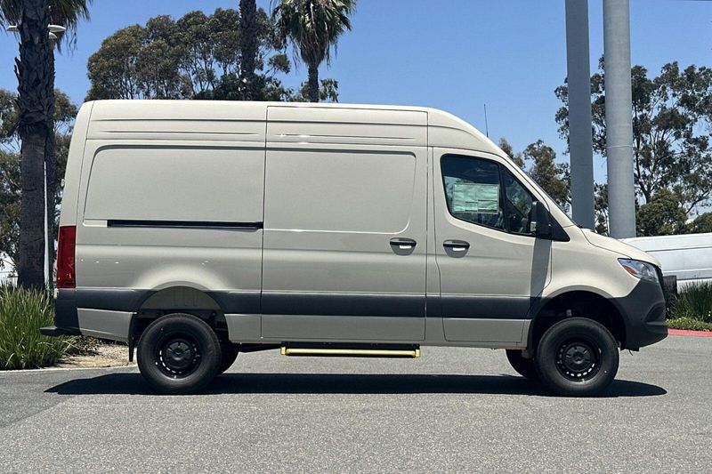 New 2026 Mercedes-Benz Sprinter 2500 Cargo 144 WBImage 3