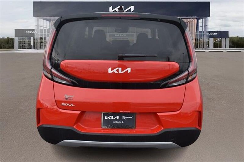 New 2025 Kia Soul SImage 4
