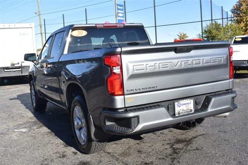 2020 Chevrolet Silverado 1500 CustomImage 5