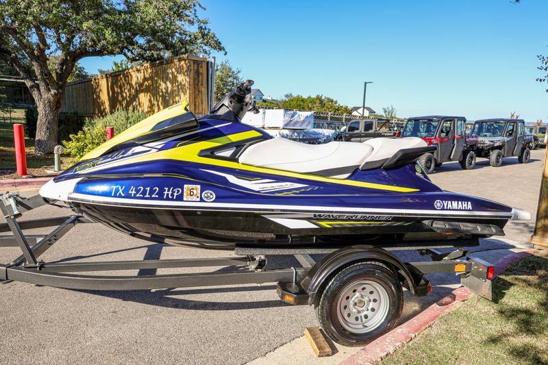 USED 2020 YAMAHA VX DELUXE Image 9