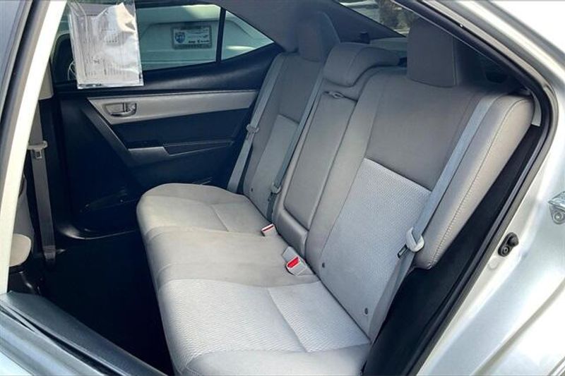 2016 Toyota Corolla LEImage 25