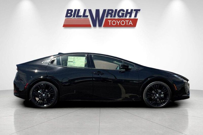 New 2027 Toyota Prius NightshadeImage 2