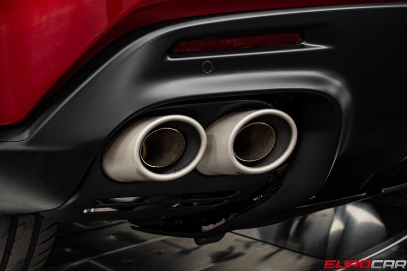 Used 2024 Ferrari Purosangue *SPECIAL FACTORY PAINT * PASSENGER DISPLAY*Image 24