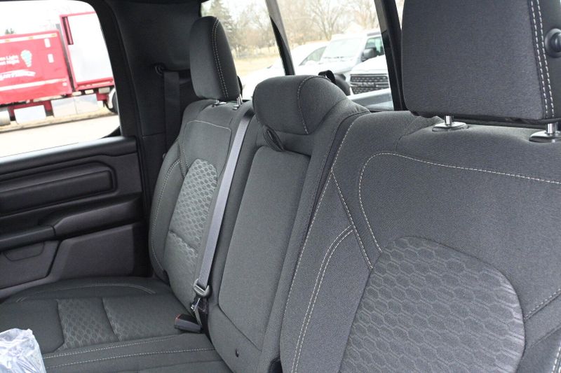 2025 RAM 1500 TradesmanImage 10
