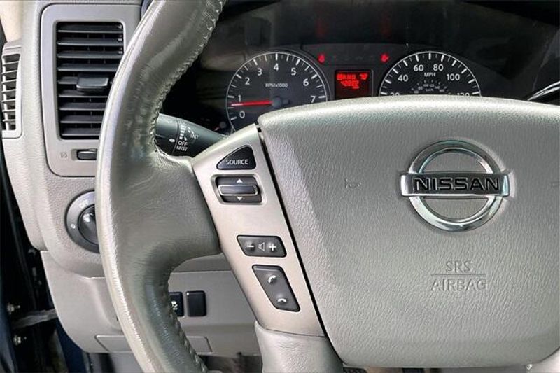 Used 2018 Nissan NV Passenger NV3500 HD SLImage 18