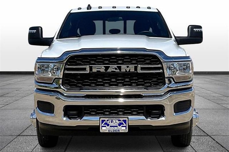 2024 RAM 3500 Tradesman Crew Cab 4x4 8