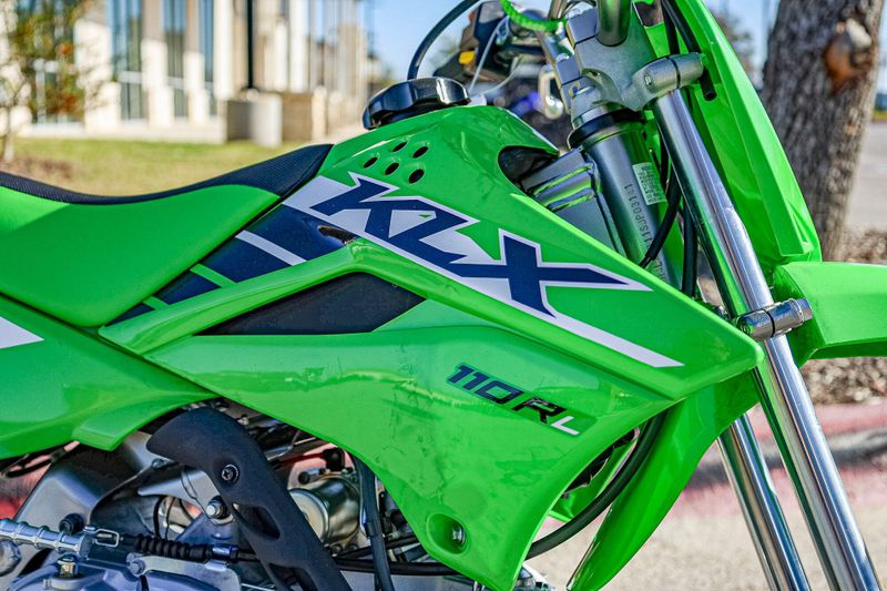 2025 Kawasaki KLX110R L LIME GREENImage 7