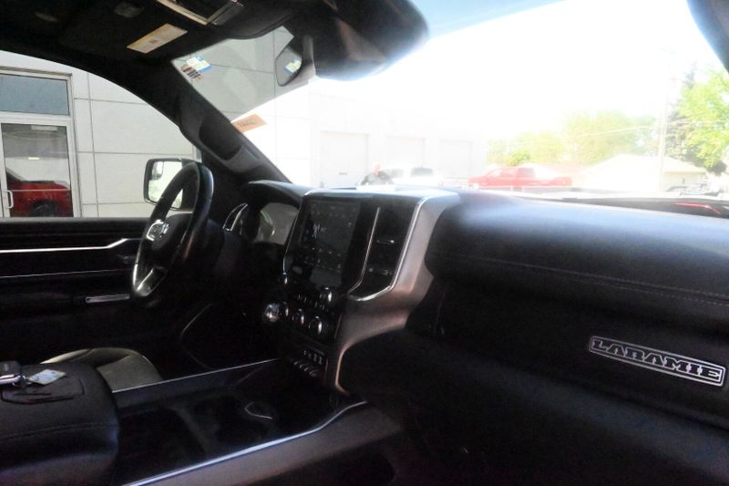 2021 RAM 1500 LaramieImage 16