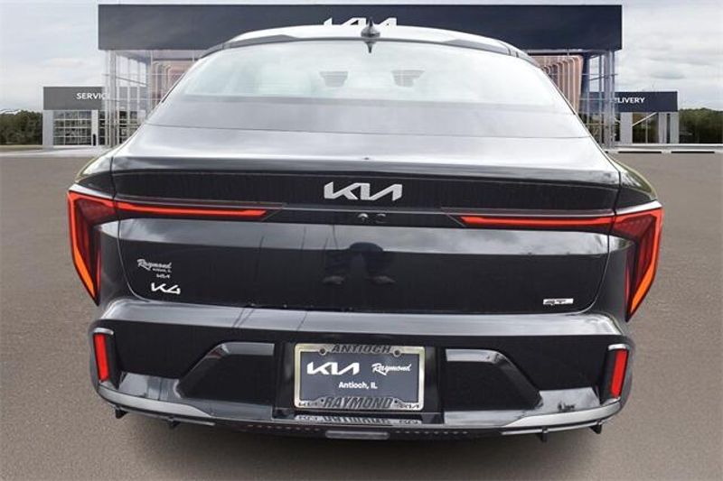 2025 Kia K4 GT-LineImage 4