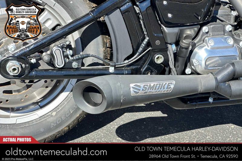 2023 Harley-Davidson Softail in a Black exterior color. BMW Motorcycles of Temecula – Southern California (951) 506-6903 bmwmotorcyclesoftemecula.com 