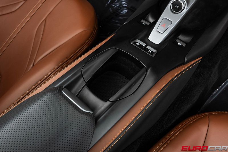 2022 Ferrari 812 GTS *AIRBRUSHED SCUDERIA LOGO * SUSPENSION LIFTER*Image 36