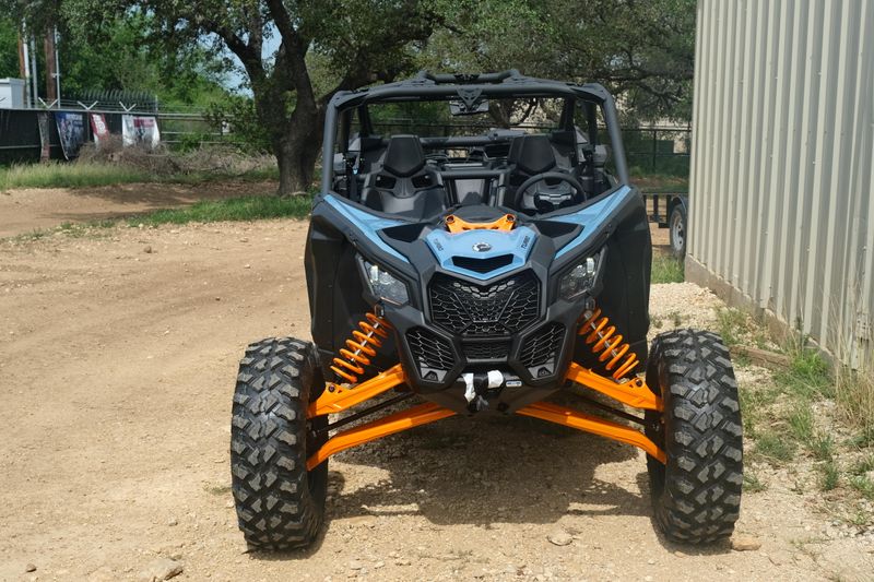 2025 Can-Am MAVERICK X3 MAX RS TURBO SCANDI BLUE AND ORANGE CRUSH Image 10