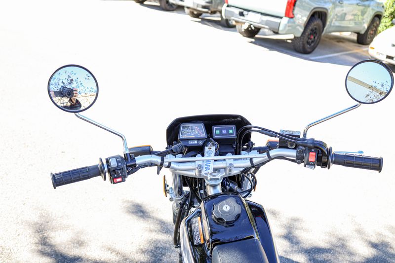 USED 2022 YAMAHA TW200 Image 11