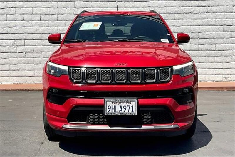 2023 Jeep Compass LimitedImage 2