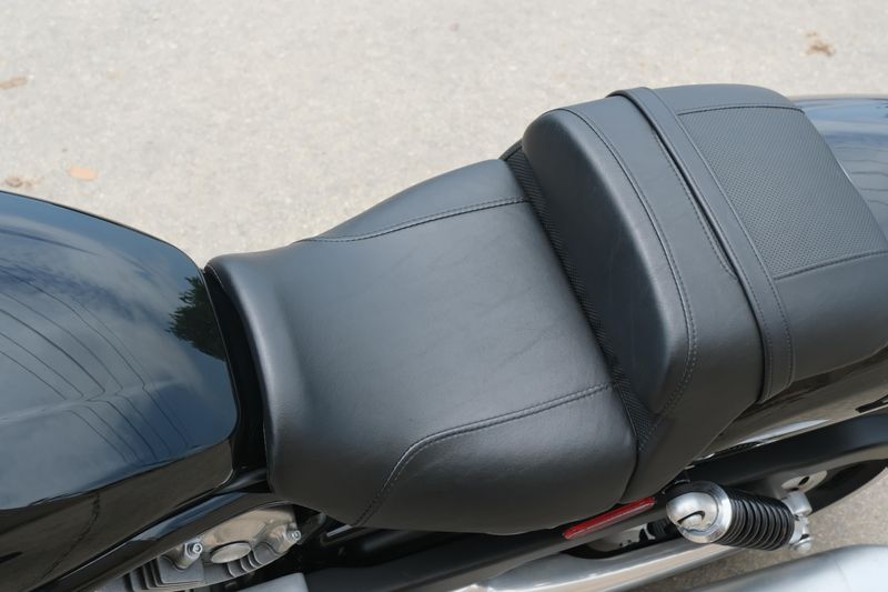 2013 HARLEY VROD MUSCLE BLACK Image 14