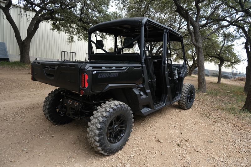 2025 Can-Am DEFENDER MAX LONE STAR HD10 STEALTH BLACKImage 7