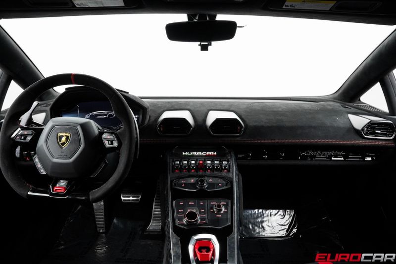 2018 Lamborghini Huracan Performante *CARBON FIBER BUCKET SEATS*Image 28
