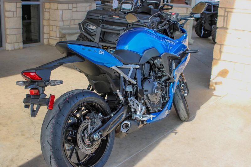 NEW 2026 SUZUKI GSX8R Image 3