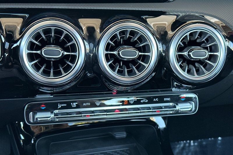 Used 2025 Mercedes-Benz CLA 250Image 22