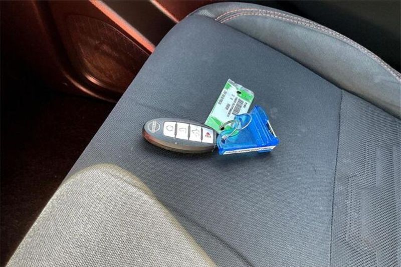 Used 2023 Nissan Frontier PRO-XImage 11