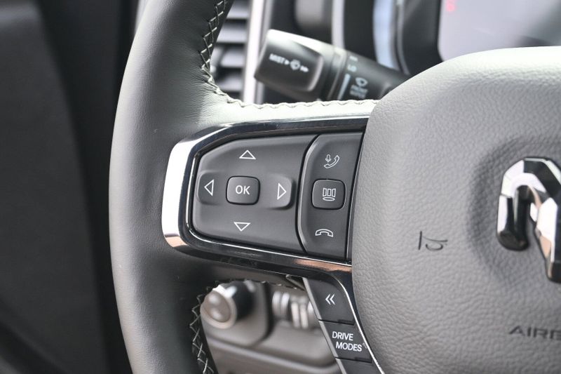 2025 RAM 1500 LimitedImage 22