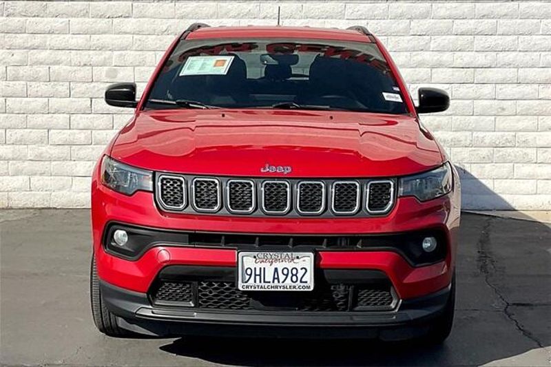 2023 Jeep Compass Latitude LuxImage 2