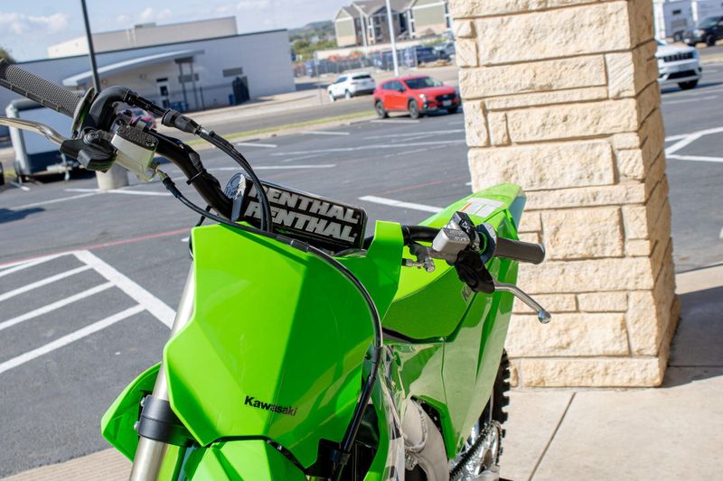 NEW 2026 KAWASAKI KX 450 Image 13