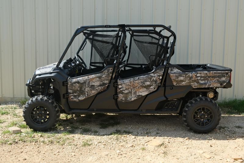 2025 Honda PIONEER 10006 DELUXE CREW TRUE TIMBER ATERA CAMO Image 6