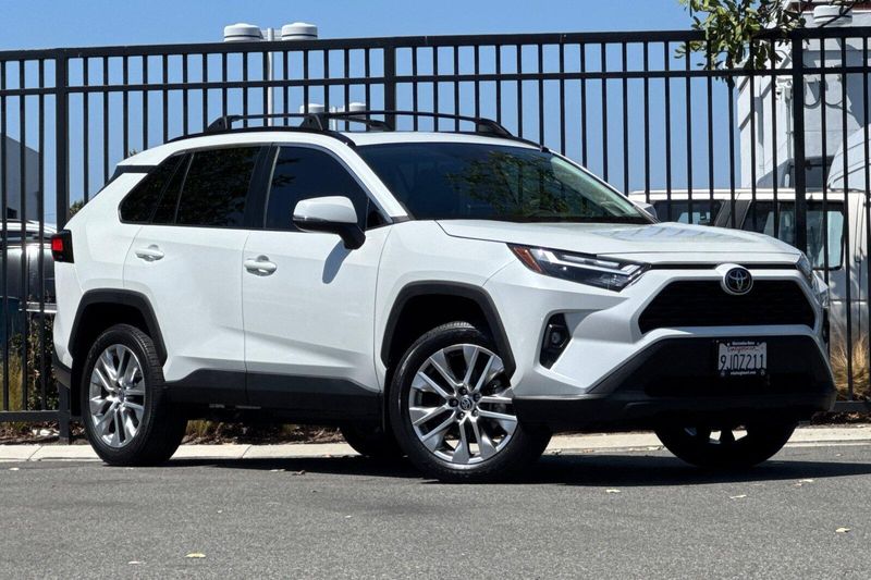 Used 2023 Toyota RAV4 XLE PremiumImage 2