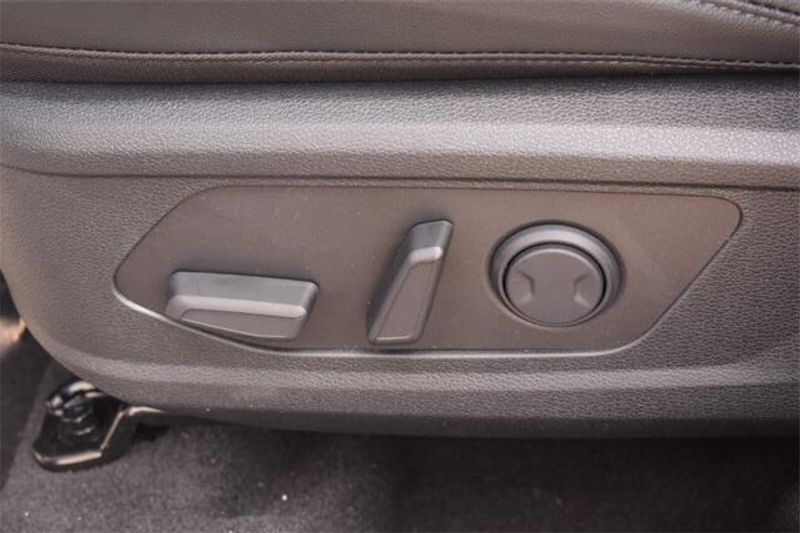 2025 Kia Sportage EXImage 25