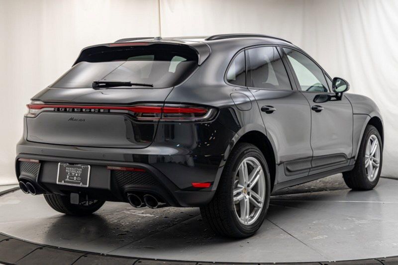 2024 Porsche Macan Image 5