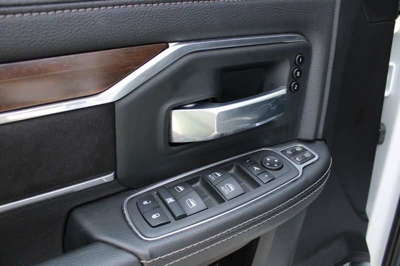 2024 Ram 2500 Laramie photo 11