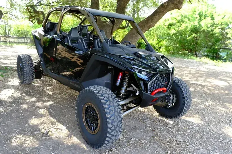2025 Polaris RZR PRO R 4 ULTIMATE BLACK CRYSTAL AND SHADOW BRONZE Image 4