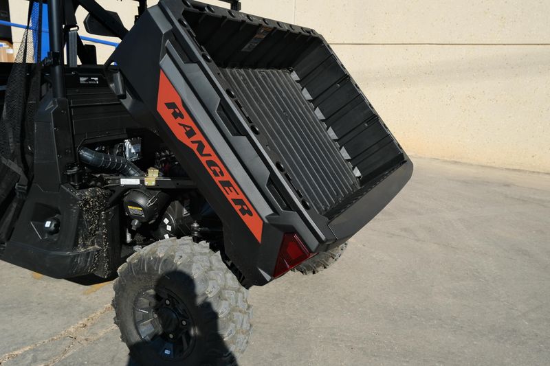 NEW 2026 POLARIS RANGER CREW 1000 PREMIUM Image 5