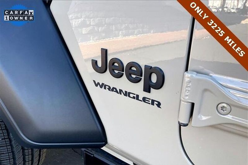 Used 2022 Jeep Wrangler Sport SImage 31
