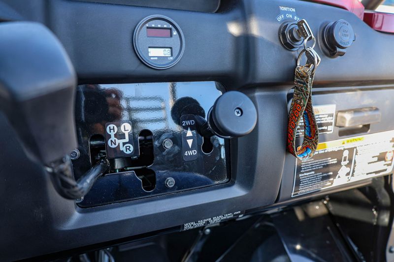 NEW 2026 KAWASAKI MULE 4010 TRANS4X4 Image 36