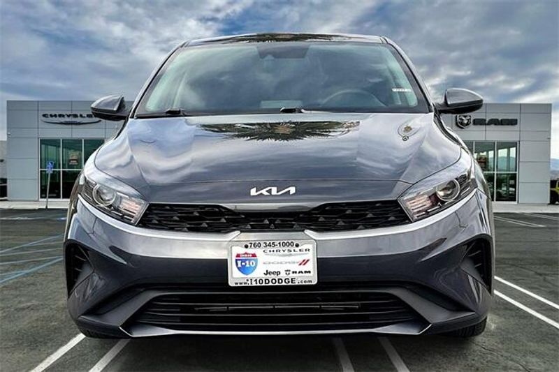 2023 Kia Forte LXSImage 2