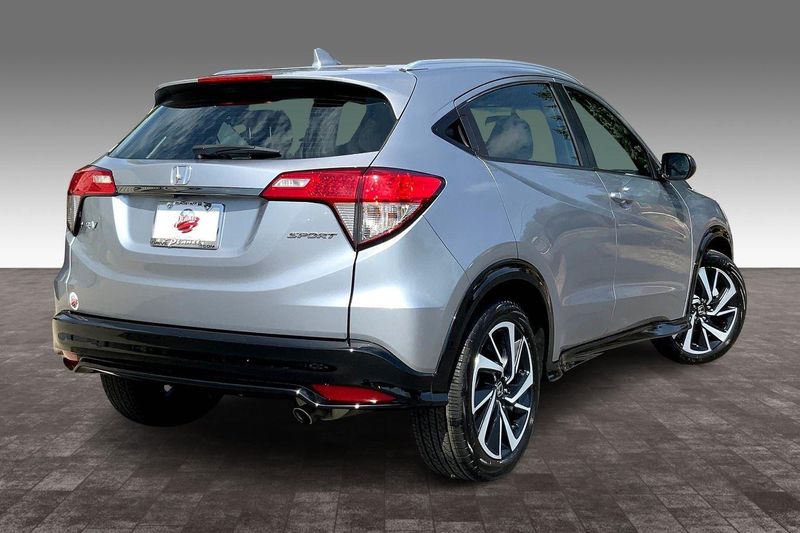 2019 Honda HR-V Sport photo 12