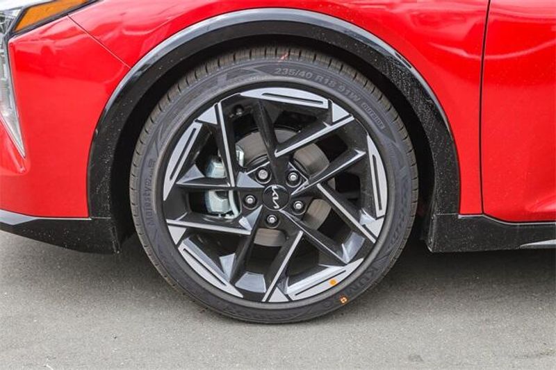 New 2025 Kia K4 GT-LineImage 28