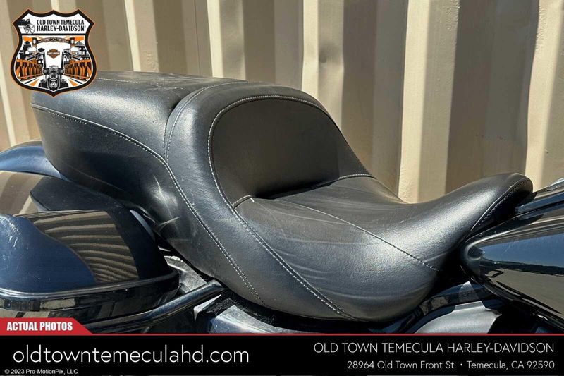 2022 Harley-Davidson Road Glide in a Black exterior color. BMW Motorcycles of Temecula – Southern California (951) 506-6903 bmwmotorcyclesoftemecula.com 