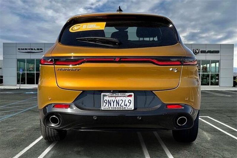 2024 Dodge Hornet R/T photo 3